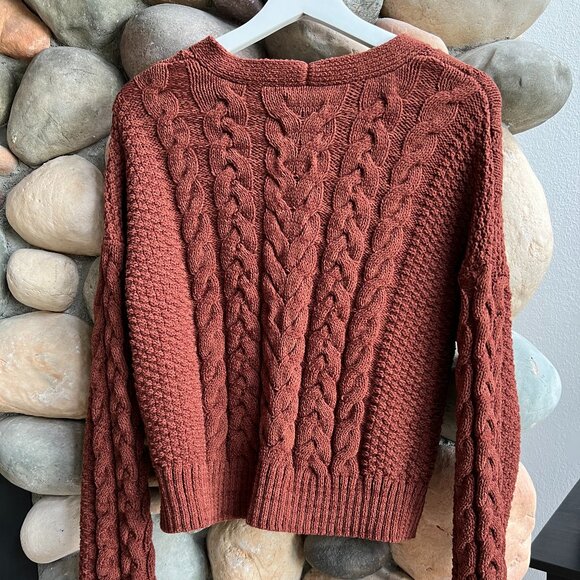 Abercrombie and Fitch Burnt Orange Sweater - Picture 5 of 5